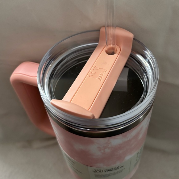 Stanley Cup 40oz Adventure in Peach Tie Dye Brand New! - Picture 3 of 3